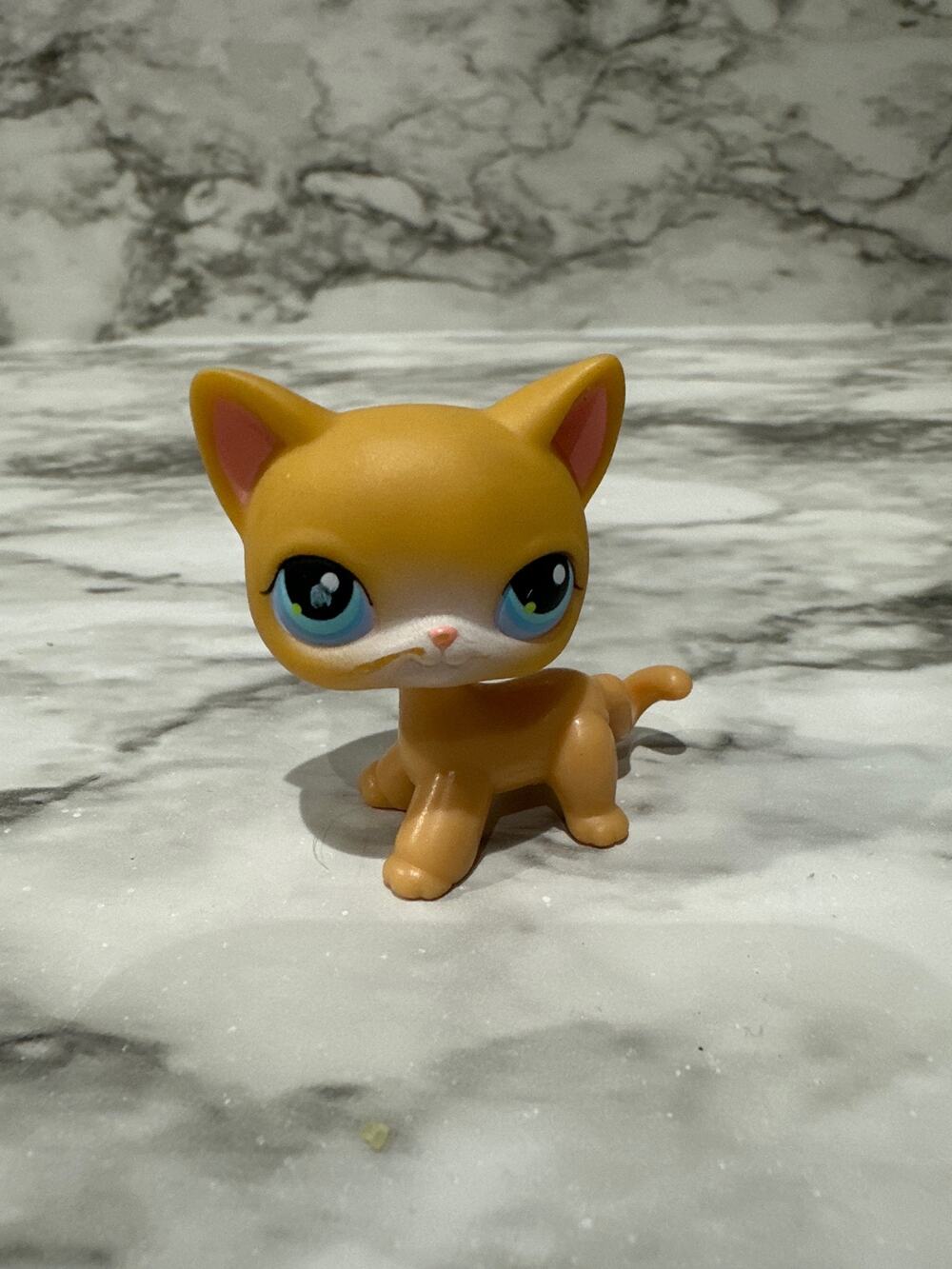LPS shorthair cat